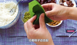 教包粽子视频,传承端午佳节传统美食